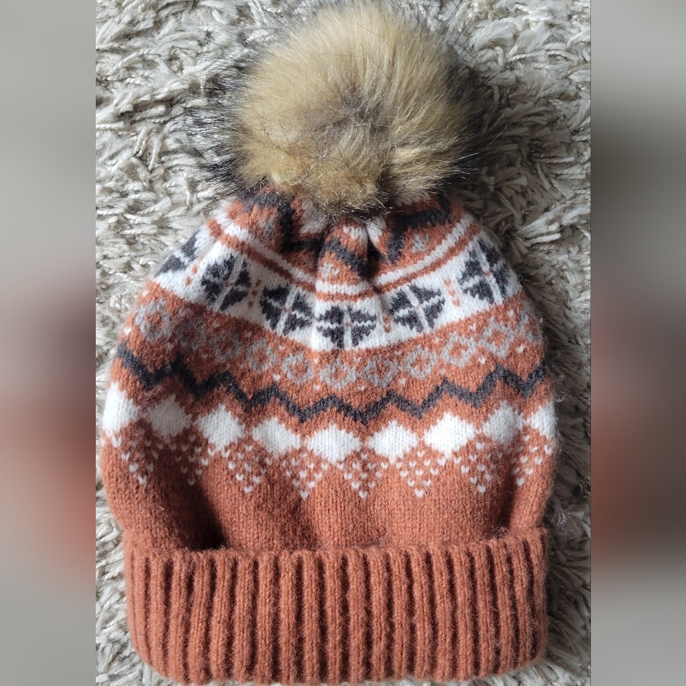 Aerie Soft Knit Beanie with Patterned Design